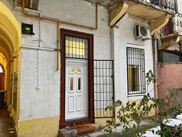 Eladó téglalakás, Budapesten, VIII. kerületben 32.5 M Ft