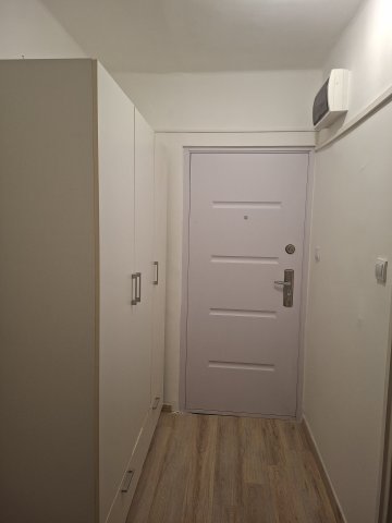 Eladó panellakás, Salgótarjánban 22.5 M Ft, 1+1 szobás