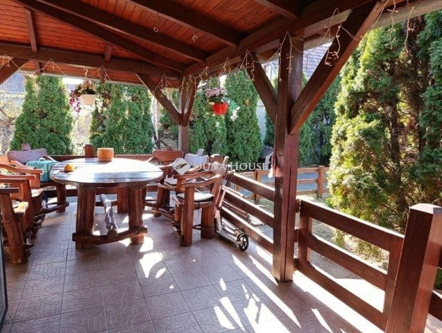 Eladó családi ház, Veresegyházon 150 M Ft, 5 szobás