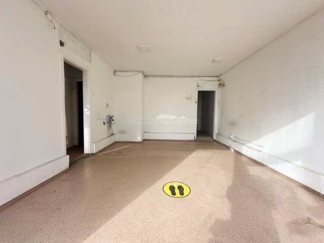 Eladó üzlethelyiség, Szombathelyen 19.99 M Ft
