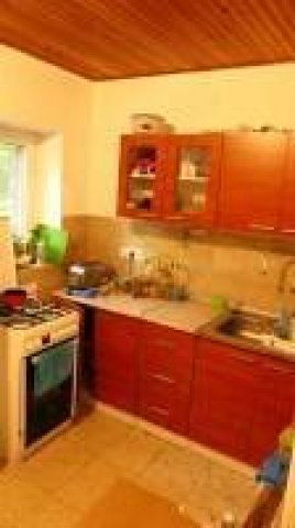 Eladó családi ház, Pilisszentkereszten 59.8 M Ft, 2 szobás