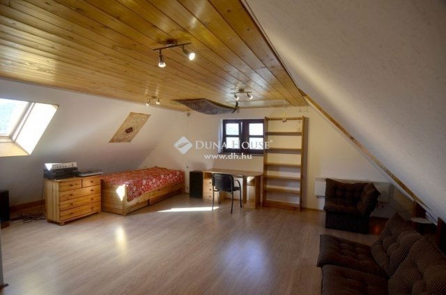 Eladó családi ház, Pilisszentlászlón 126 M Ft, 4 szobás