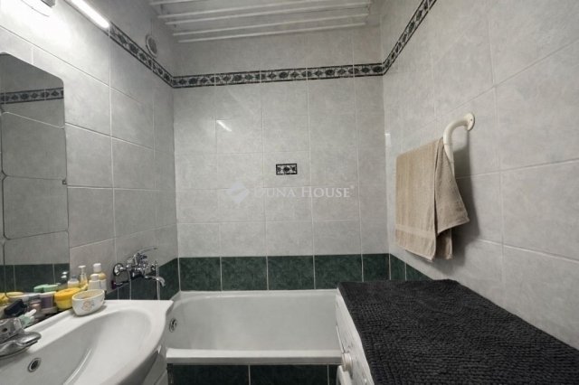 Eladó panellakás, Budapesten, XV. kerületben 65.5 M Ft, 2 szobás