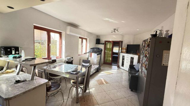 Eladó ikerház, Budapesten, XVII. kerületben, Erdőkövesd utcában