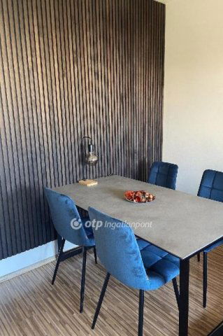 Eladó panellakás, Budapesten, XV. kerületben 54.9 M Ft, 2 szobás