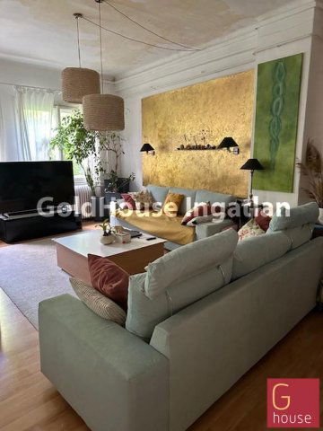 Eladó családi ház, Budapesten, XIV. kerületben, Czobor utcában