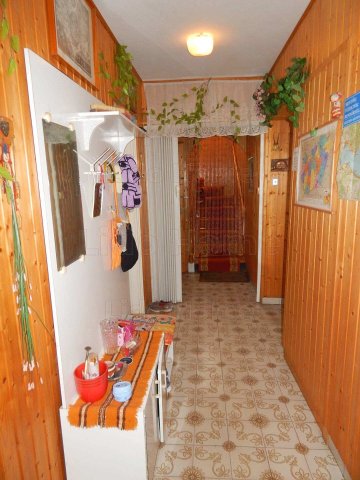 Eladó családi ház, Keszthelyen 119.9 M Ft, 6 szobás