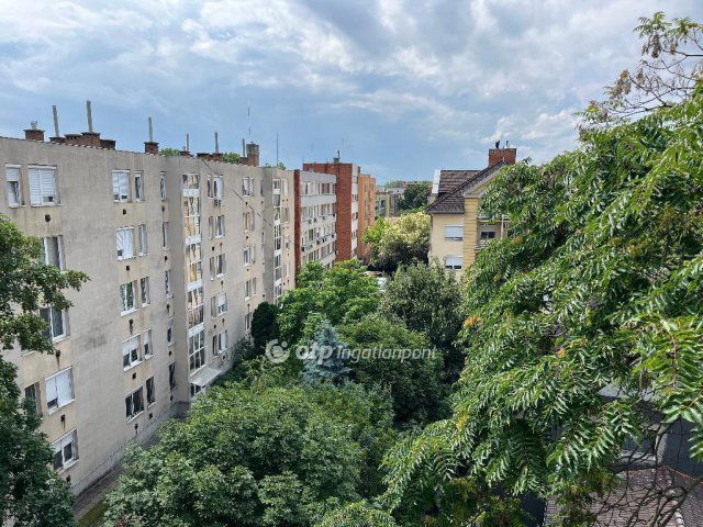 Eladó téglalakás, Nyíregyházán 45.5 M Ft, 2+1 szobás