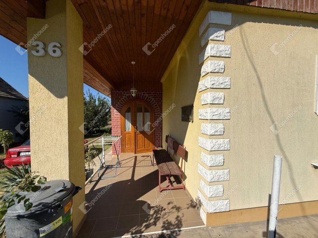 Eladó családi ház, Alsórajkon 27.9 M Ft, 2 szobás