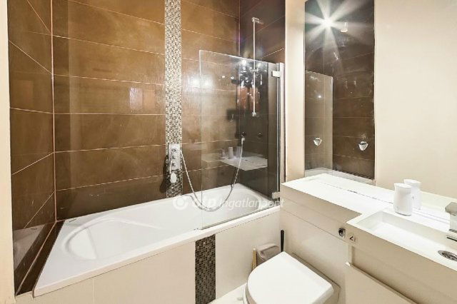 Eladó téglalakás, Budapesten, VIII. kerületben 65.5 M Ft