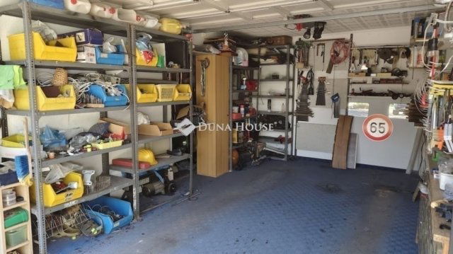 Eladó családi ház, Budapesten, XVIII. kerületben 124.99 M Ft