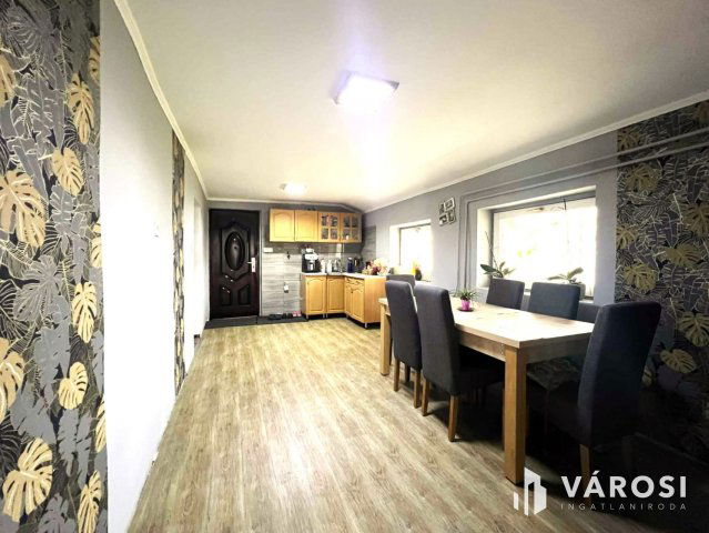 Eladó családi ház, Tótkomlóson 17.5 M Ft, 3 szobás