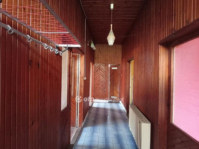 Eladó családi ház, Jászfényszarun 47.9 M Ft, 3 szobás