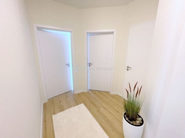 Eladó téglalakás, Kecskeméten 119.9 M Ft, 4 szobás