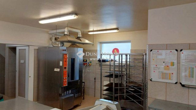 Eladó ipari ingatlan, Fóton 199 M Ft / költözzbe.hu