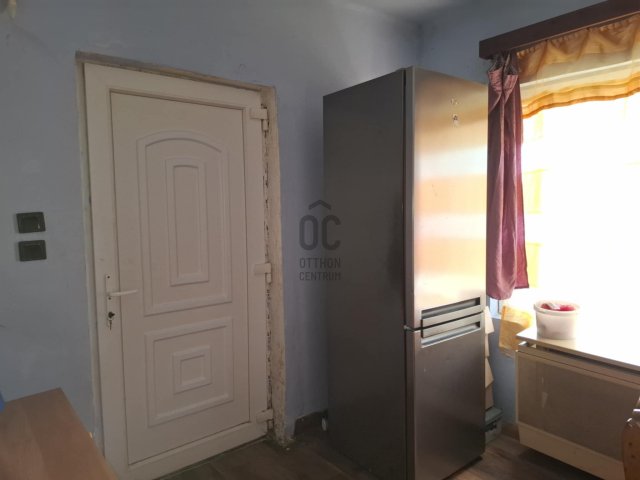 Eladó családi ház, Érden 48.9 M Ft, 2 szobás