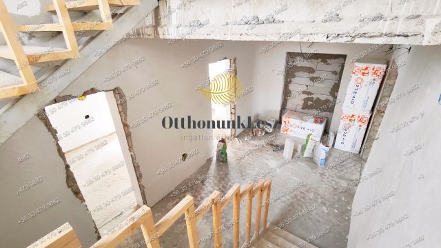 Eladó családi ház, Kiskunlacházán 49.9 M Ft, 4 szobás