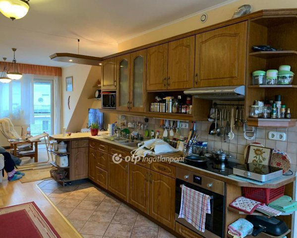 Eladó téglalakás, Budapesten, XIII. kerületben 79.5 M Ft