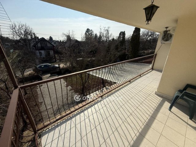 Eladó nyaraló, Tiszakécskén 45 M Ft, 3 szobás