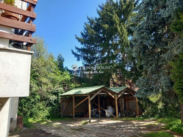 Eladó téglalakás, Solymáron 84 M Ft, 3 szobás