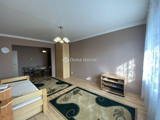 Kiadó panellakás, albérlet, Győrött, Szigethy Attila úton