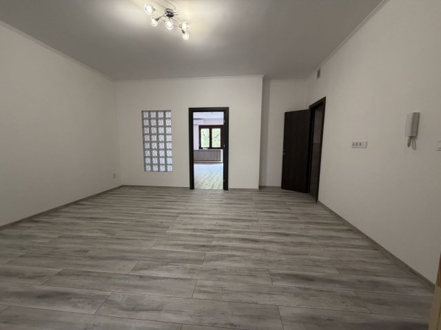 Kiadó téglalakás, albérlet, Debrecenben 350 E Ft / hó, 4 szobás