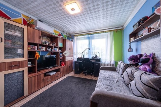 Eladó panellakás, Miskolcon 35.99 M Ft, 3 szobás