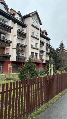 Kiadó panellakás, albérlet, Debrecenben 210 E Ft / hó, 3 szobás