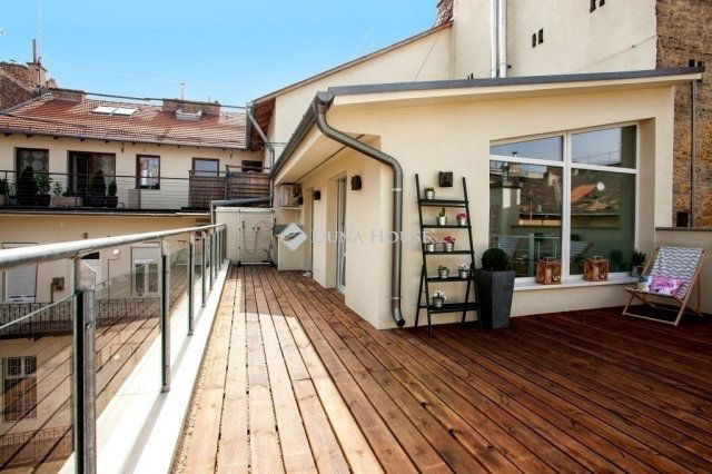 Eladó téglalakás, Budapesten, VI. kerületben 299 M Ft, 4 szobás