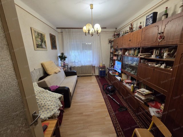 Eladó családi ház, Szentkirályon 45 M Ft, 3 szobás