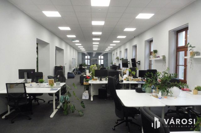 Kiadó iroda, Szegeden 1300 E Ft / hó / költözzbe.hu