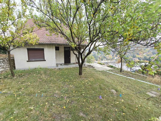 Eladó családi ház, Budapesten, II. kerületben 185 M Ft, 4 szobás