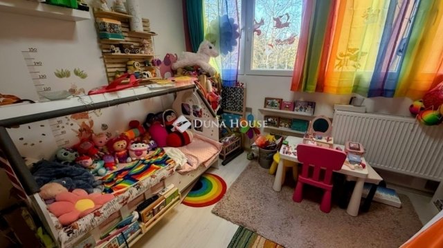 Eladó téglalakás, Szombathelyen 48 M Ft, 3 szobás