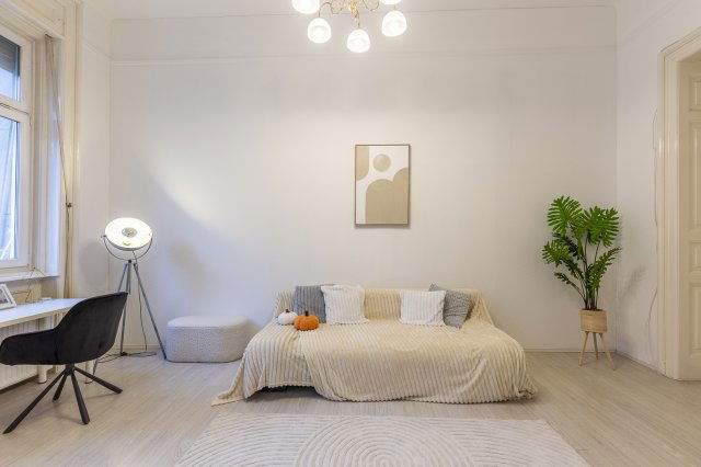 Eladó téglalakás, Budapesten, VIII. kerületben, József körúton