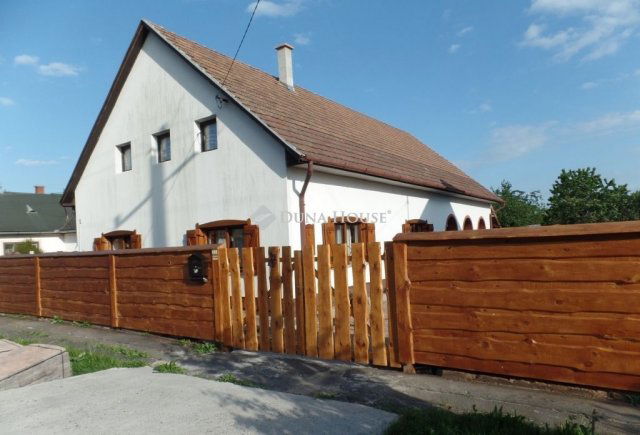 Eladó családi ház, Balatonlelleén 120 M Ft, 5 szobás