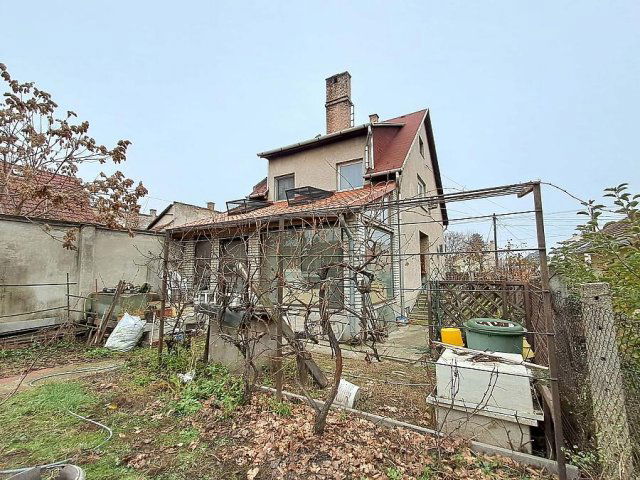 Eladó családi ház, Budapesten, XV. kerületben 114.5 M Ft