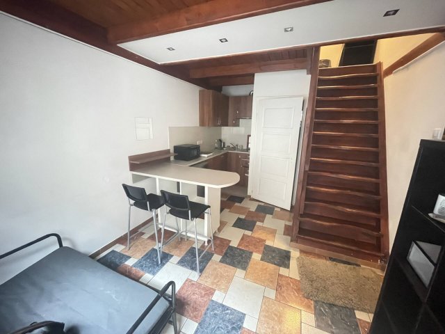 Kiadó téglalakás, albérlet, Budapesten, VII. kerületben