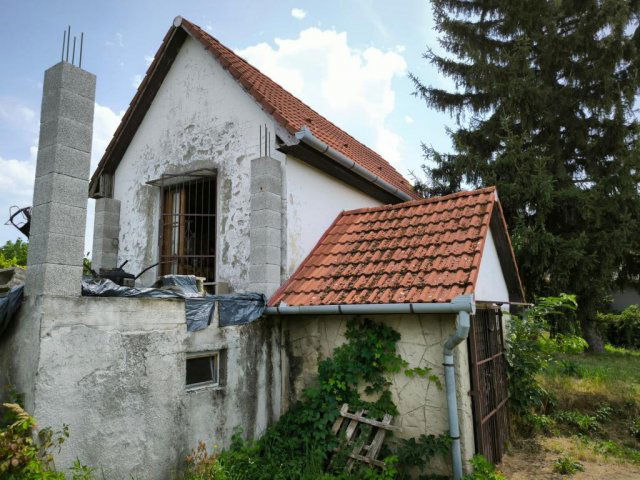 Eladó nyaraló, Balatonberényben 16.2 M Ft, 1 szobás