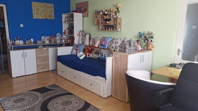 Eladó panellakás, Budapesten, XXII. kerületben 70 M Ft, 3 szobás