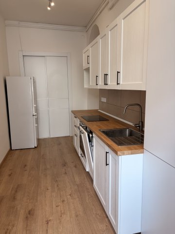 Kiadó téglalakás, albérlet, IX. kerületben, Lónyay utcában