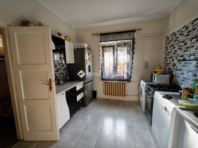 Eladó családi ház, Hódmezővásárhelyen 69.9 M Ft, 2+1 szobás