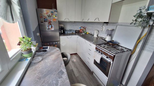 Eladó panellakás, Székesfehérvárott, Kodolányi János utcában