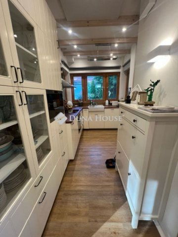 Eladó nyaraló, Siófokon 199.5 M Ft, 3 szobás