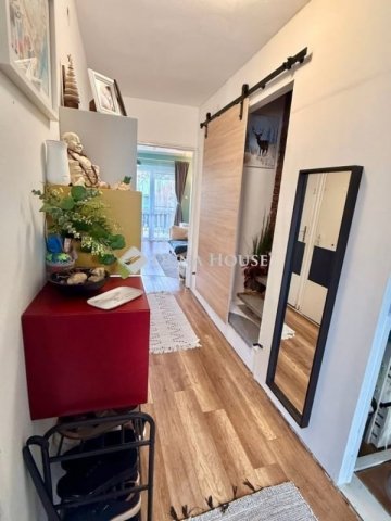 Eladó ikerház, Balatonkenesén 147 M Ft, 4 szobás