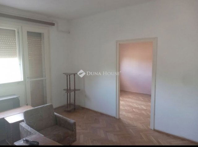 Eladó téglalakás, Nagykanizsán 22.5 M Ft, 2 szobás