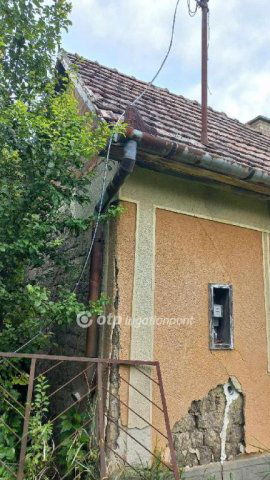 Eladó családi ház, Tiszavasváriban 3.2 M Ft, 1 szobás