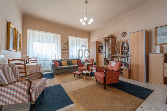 Eladó családi ház, Cegléden 82.9 M Ft, 3 szobás