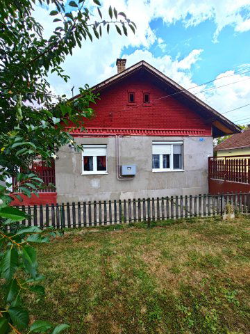 Eladó ikerház, Miskolcon 24.9 M Ft, 2 szobás