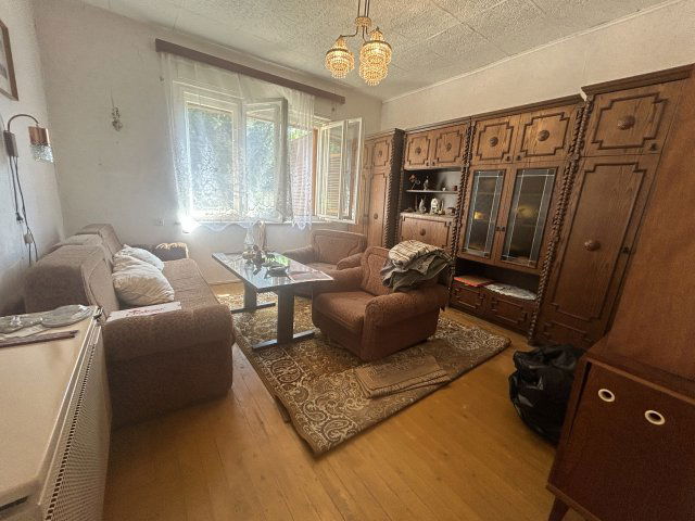 Eladó családi ház, Buzsákon 29 M Ft, 3 szobás