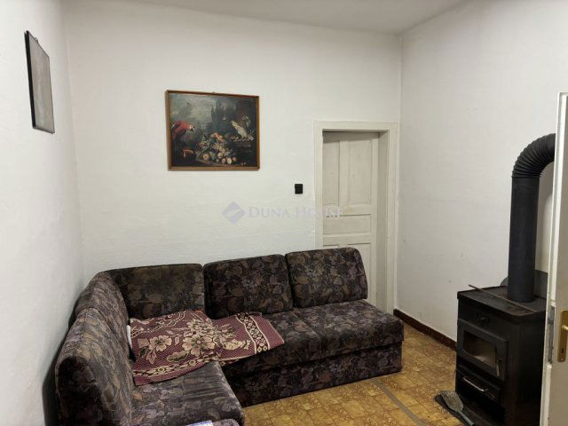 Eladó családi ház, Jánossomorján 34 M Ft, 2 szobás